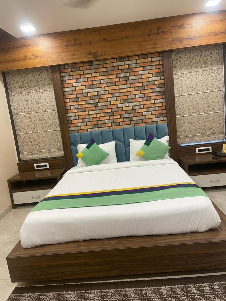 Lemon Wood Suites Púna Exteriér fotografie